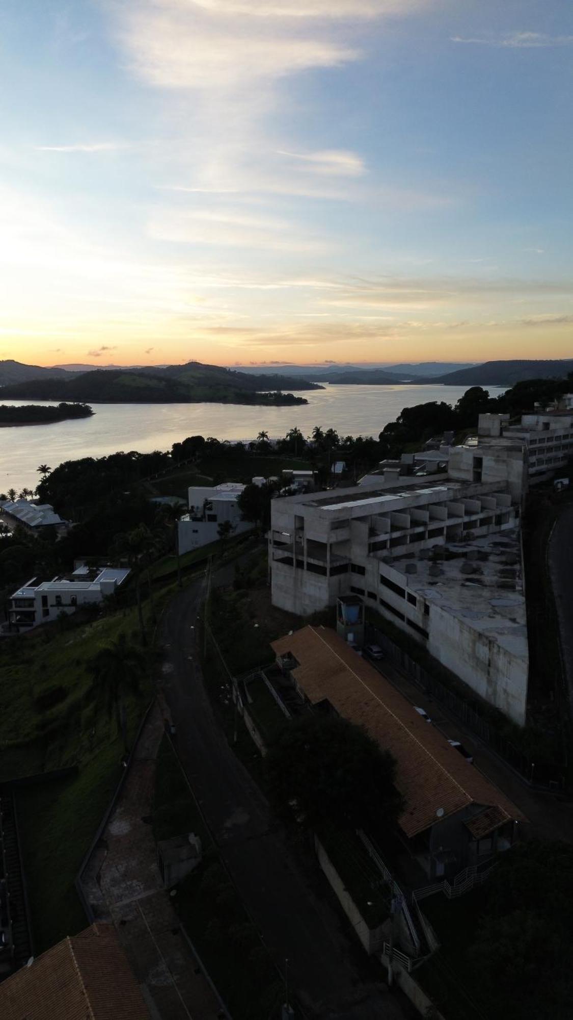 Hotel Escarpas Do Lago Capitólio 外观 照片